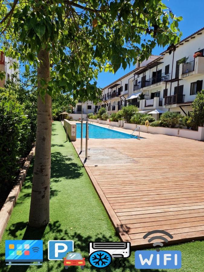 Residencial Delta Garden'S Apartamento Sant Jaume d'Enveja Exterior foto