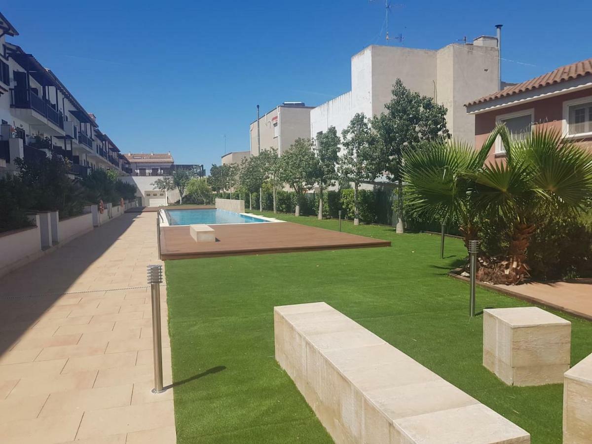 Residencial Delta Garden'S Apartamento Sant Jaume d'Enveja Exterior foto